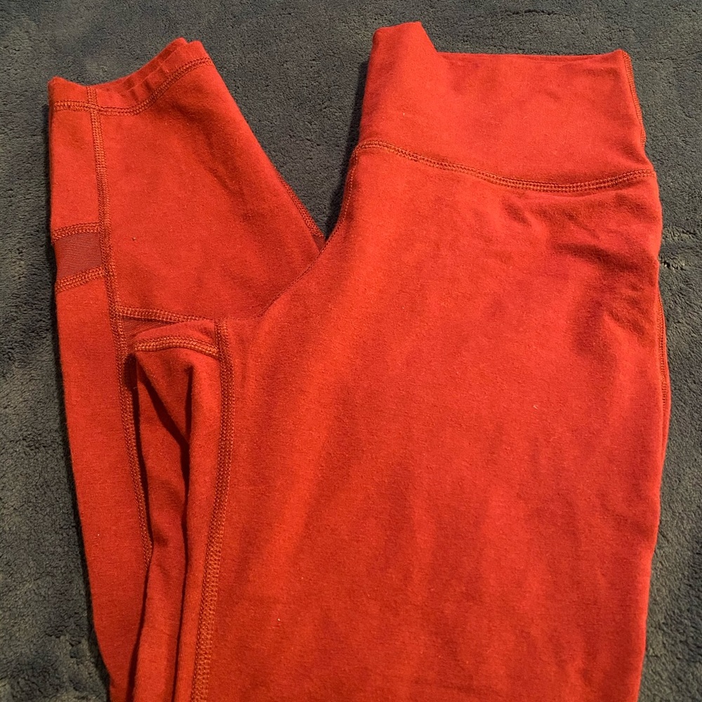 Old Navy Active - Burgundy Leggings